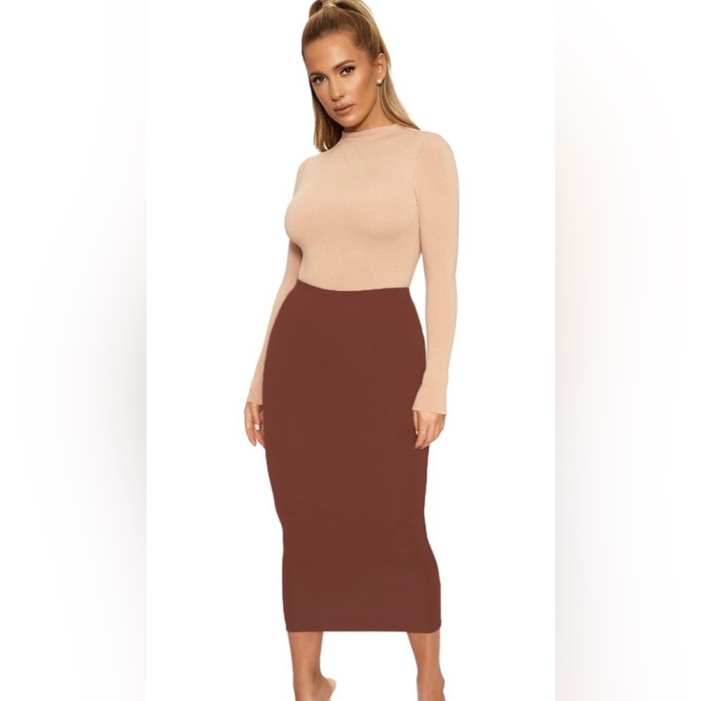 Naked Wardrobe brown NW high waisted midi skirt size XS ✨